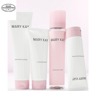 💄New
Mary Kay Mattifying Set Combo/Oily